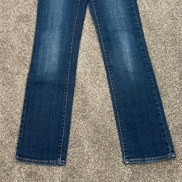 Levi’s Demi Curve Classic Straight Leg - Picture 3 of 10